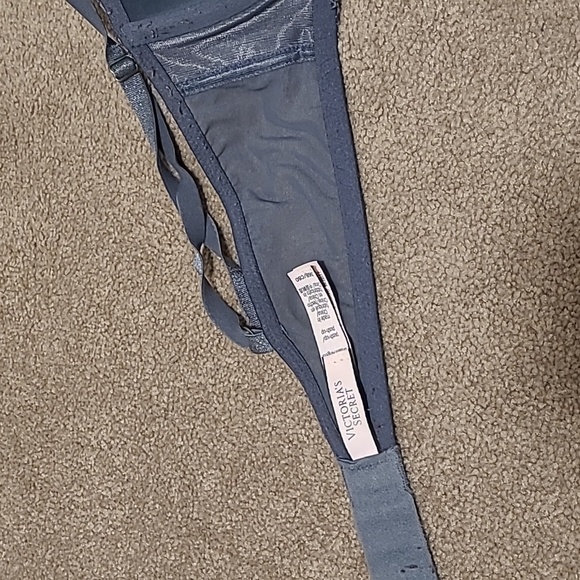 VS Dream Angel's push up bra - Picture 7 of 9